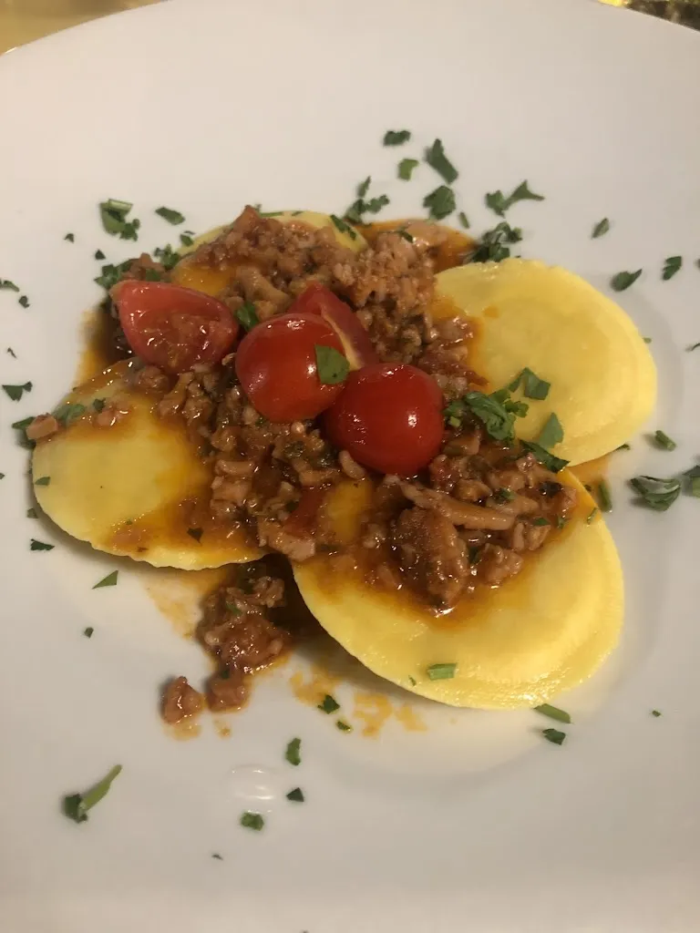 Kaspar_Vedrai Ristorante Pizzeria presso Camping Tahiti_Follonica_review