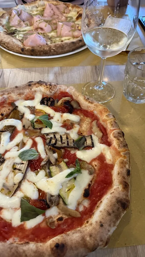 Martin Vanta_La Taverna di Pulcinella_Follonica_review