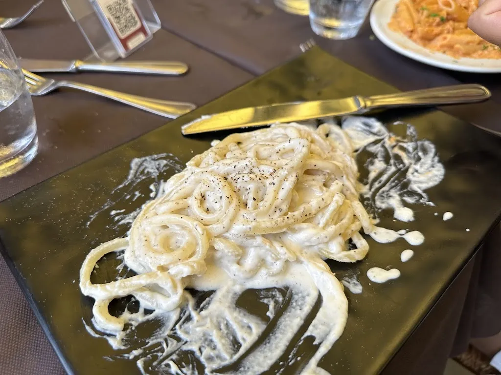 Nicholas Koran_Ristorante Pizzeria la Lanterna di Riccardo Ardiccioni_Follonica_review