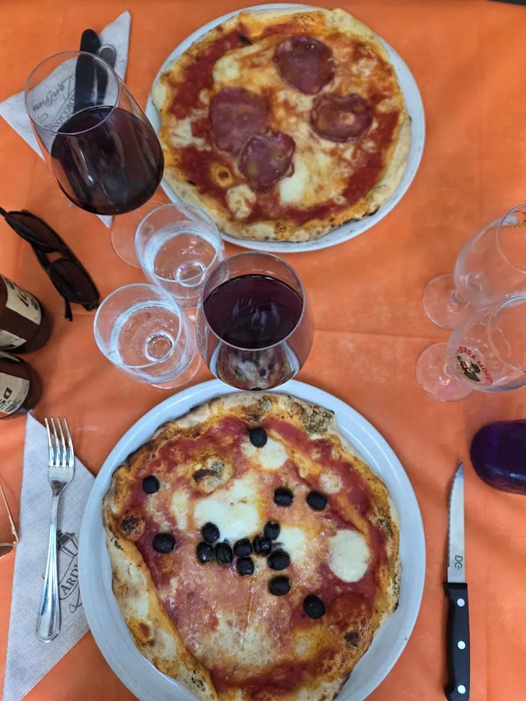 Ristorante Pizzeria la Lanterna di Riccardo Ardiccioni_Follonica_slider_image_3