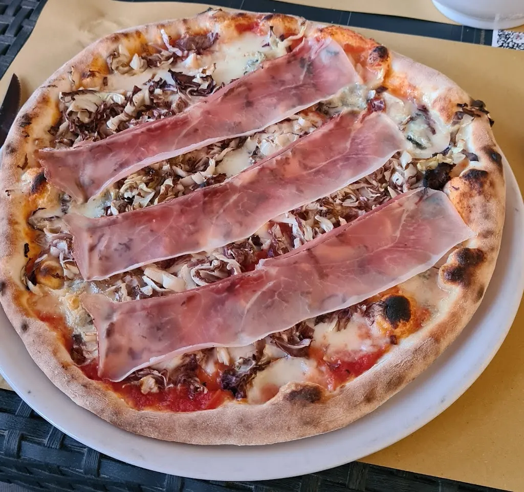 André Brand_Pizzeria Aió_Follonica_review