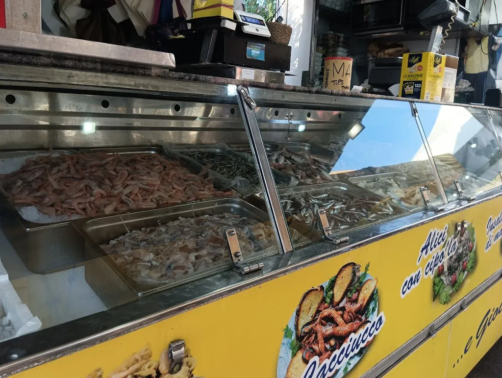 Pescheria Da Massimo - Massi Pesca E Gioia frigge_Follonica_slider_image_2