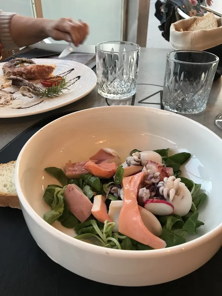 Massimo Magenes_Life Cafè Bar & Restaurant_Follonica_review