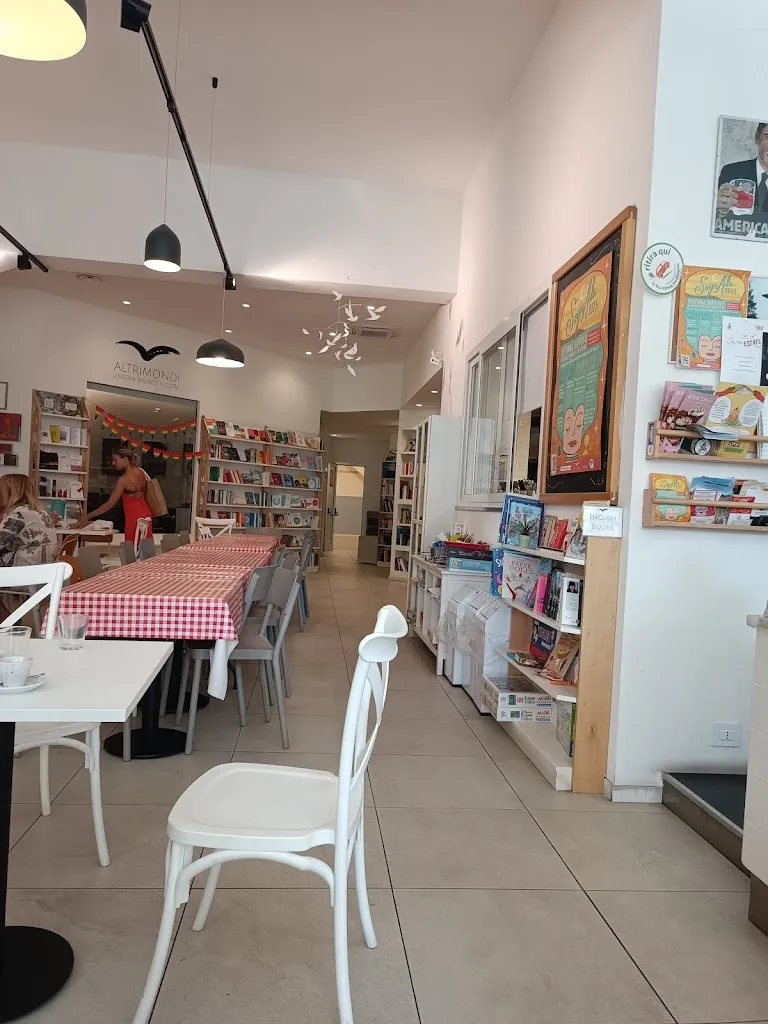 ALTRIMONDI libreria, bistrot e oltre_Follonica_slider_image_3