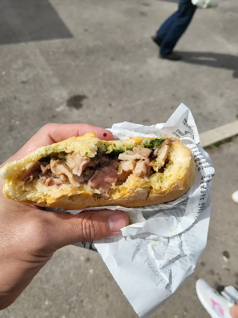 Daniel Aristizabal_Mollica’s Street Food_Follonica_review