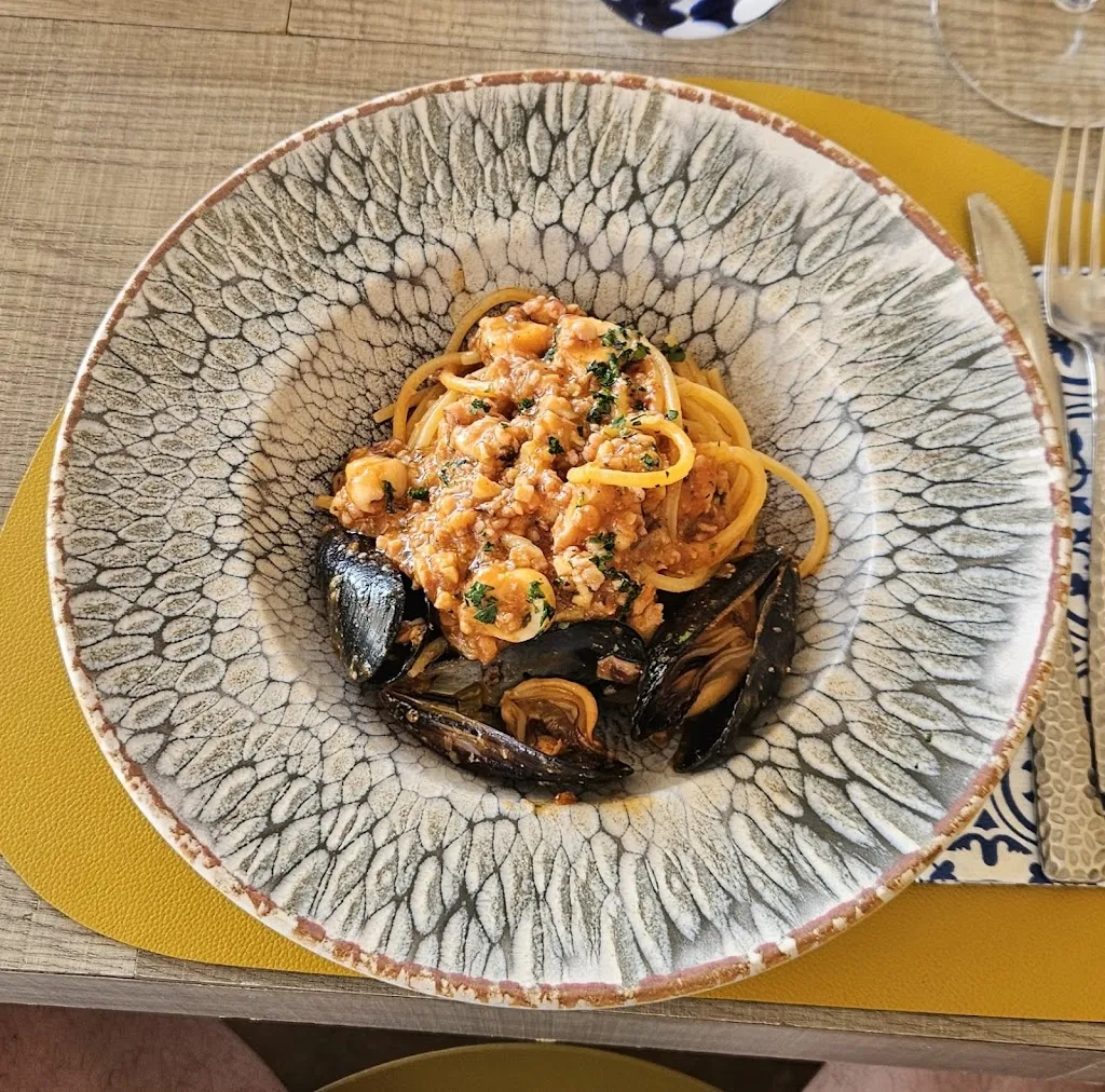 Alessandro Bracciali_Deh Gustibus_Follonica_review