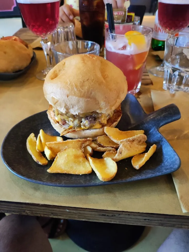 Ákos Horváth_Chattanooga_Follonica_review