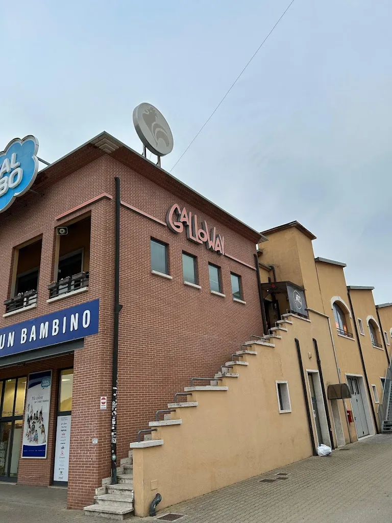 Galloway Follonica_Follonica_slider_image_2