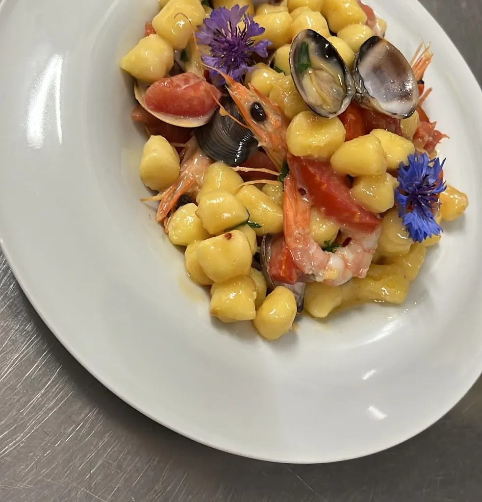 Bar Trattoria Cannavota_Follonica_slider_image_3