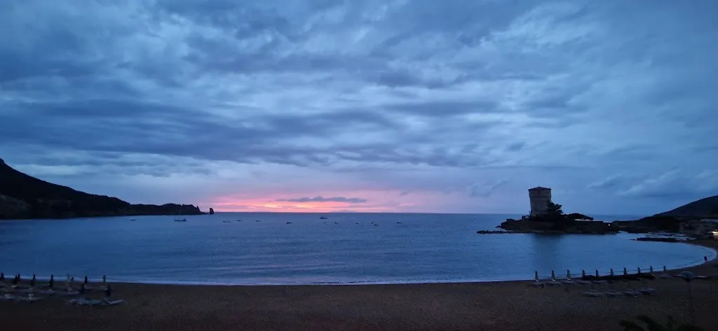 Franco Oliveri_Hotel Campese_Isola del Giglio_review