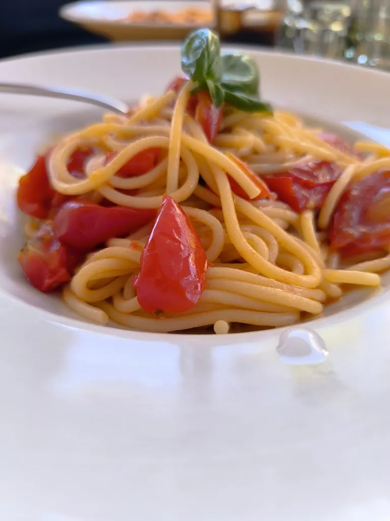 Giancarlo Grosseto_Il Gancio_Istia D'Ombrone-Le Stiacciole_recensione