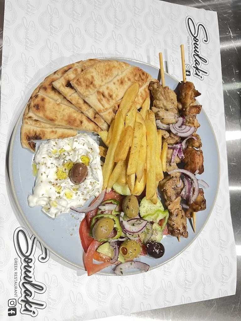 Souvlaki - Greek Restaurant_Istia D'Ombrone-Le Stiacciole_slider_image_3