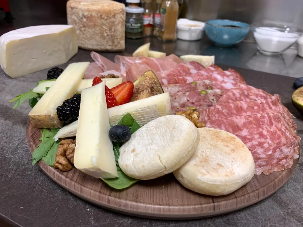 L'Etrusco Ristorante_Grosseto_slider_image_3