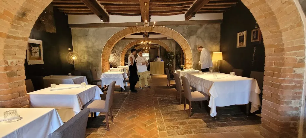 Black Wood Ristoro Agricolo Grosseto restaurant in Grosseto