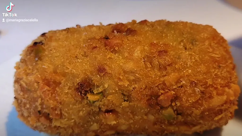 Black Wood Ristoro Agricolo Grosseto_Grosseto_slider_image_2