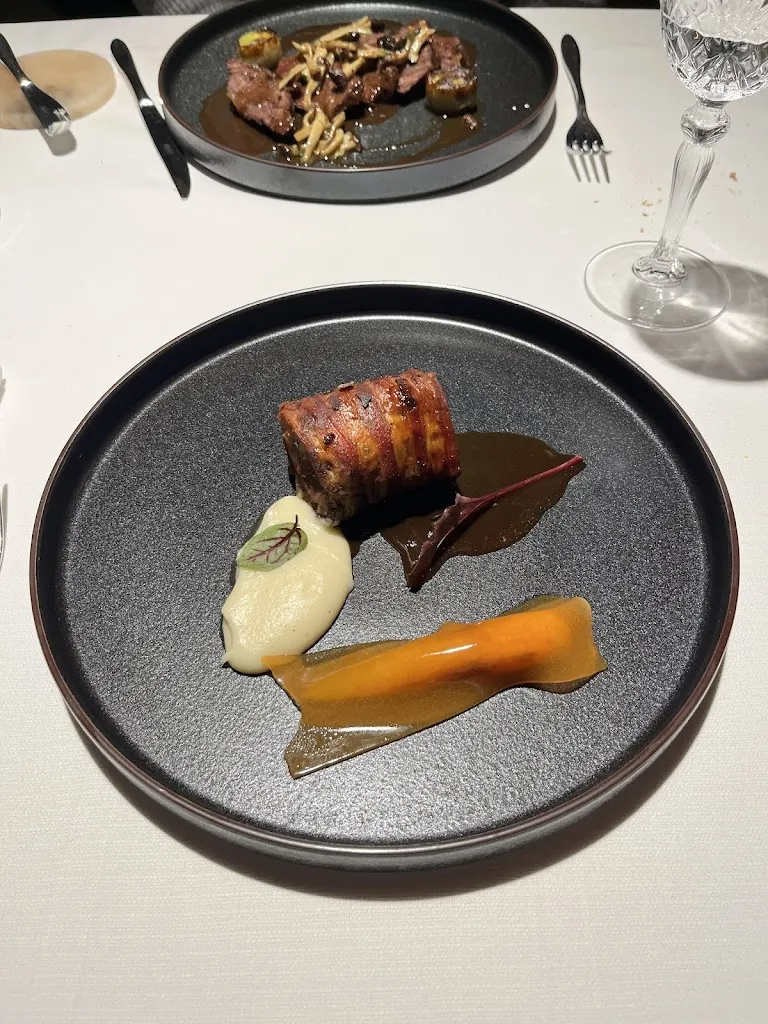 Black Wood Ristoro Agricolo Grosseto_Grosseto_slider_image_3