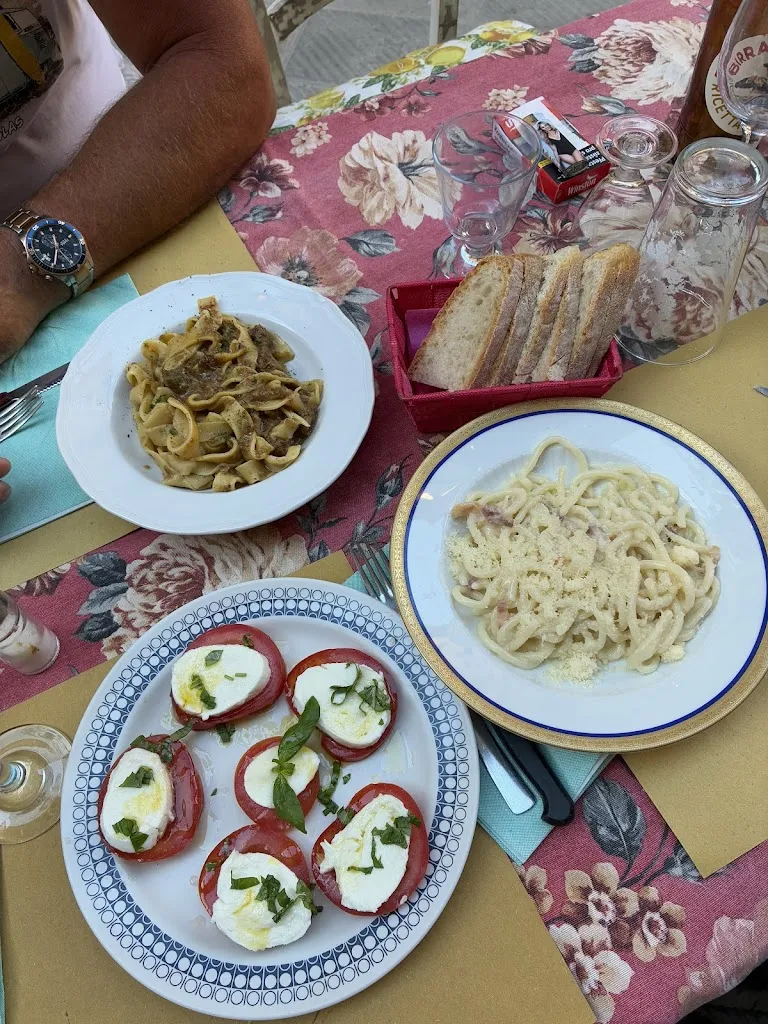 Lulu Strupinská_Al Numero 9 Grosseto_Grosseto_review