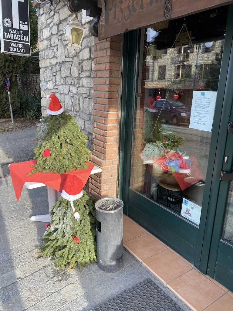 Davide_Pizzeria La Pieve_La Pieve-Molino_review