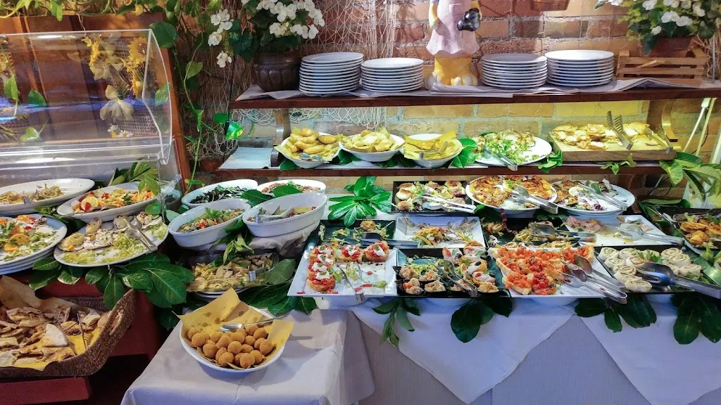 Ristorante Pizzeria La Capannina_Isola D'Arbia_slider_image_3