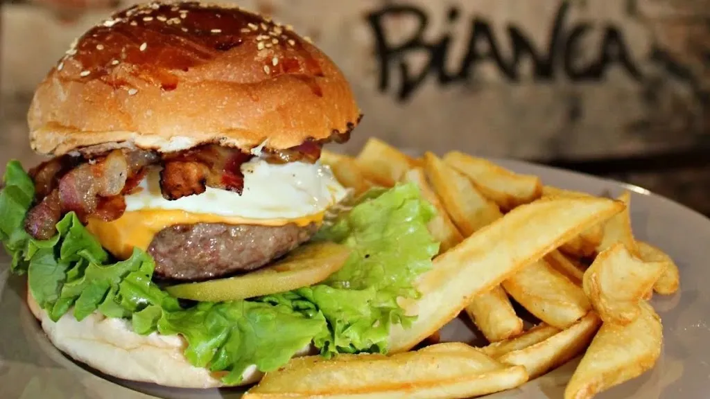 La Mosca Bianca_Isola D'Arbia_slider_image_3