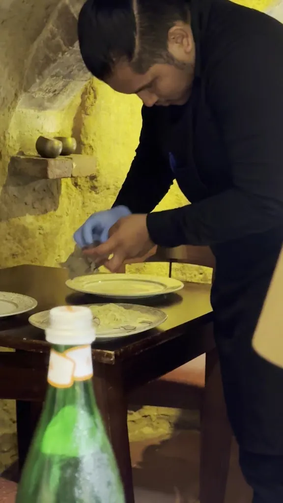 Rachel Gavilan_Osteria da Divo_Isola D'Arbia_review