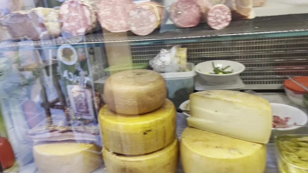 Osteria degli Svitati_Isola D'Arbia_slider_image_1