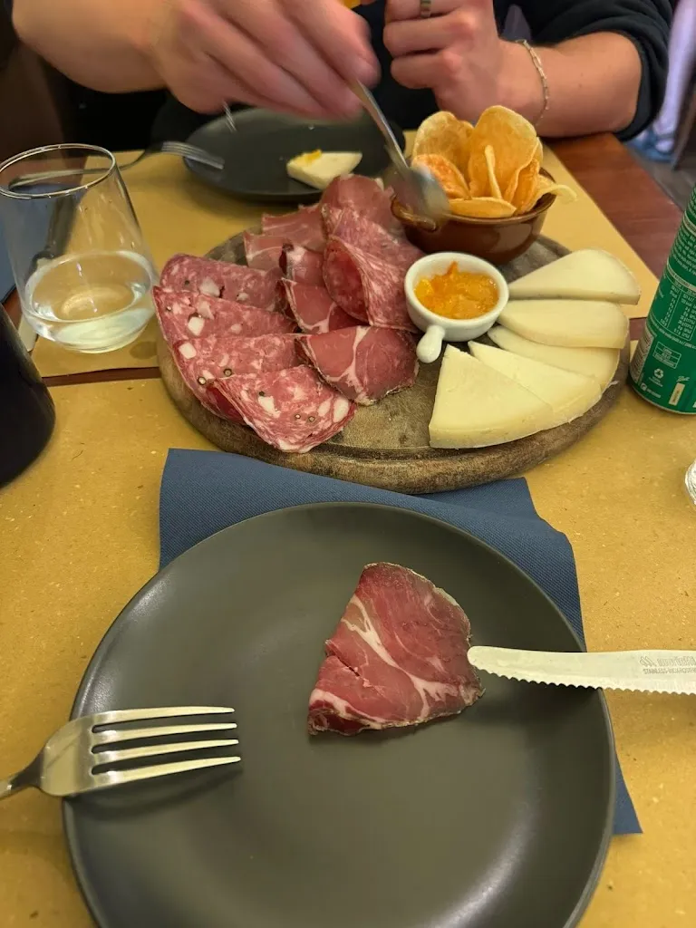 Lokal Guide_Sira e Remino - L'Osteria a Siena_Isola D'Arbia_review