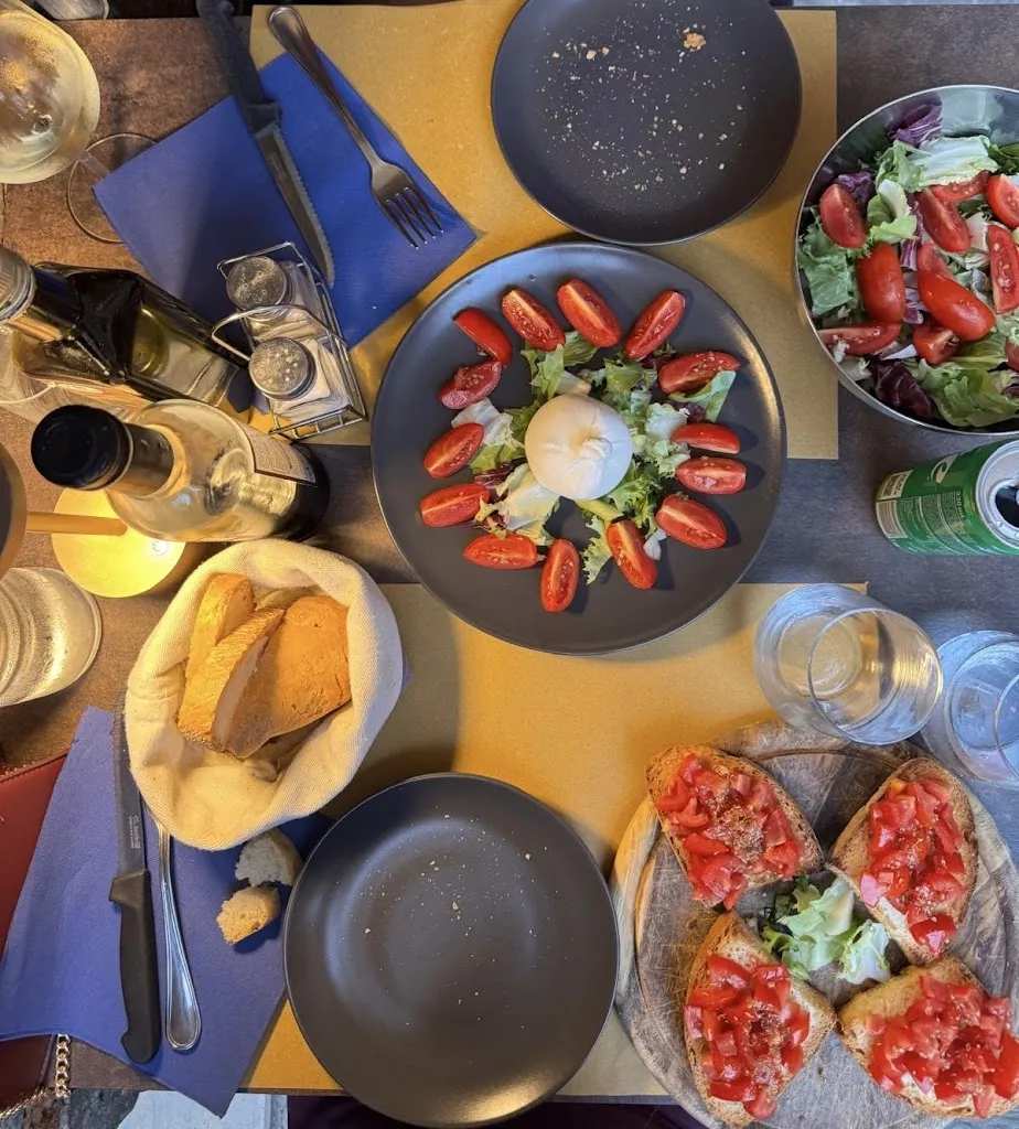 Sira e Remino - L'Osteria a Siena_Isola D'Arbia_slider_image_3