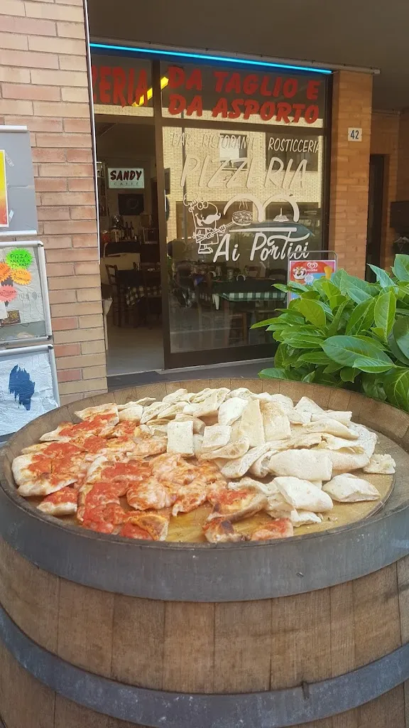 Pizzeria Ai Portici_Isola D'Arbia_slider_image_3