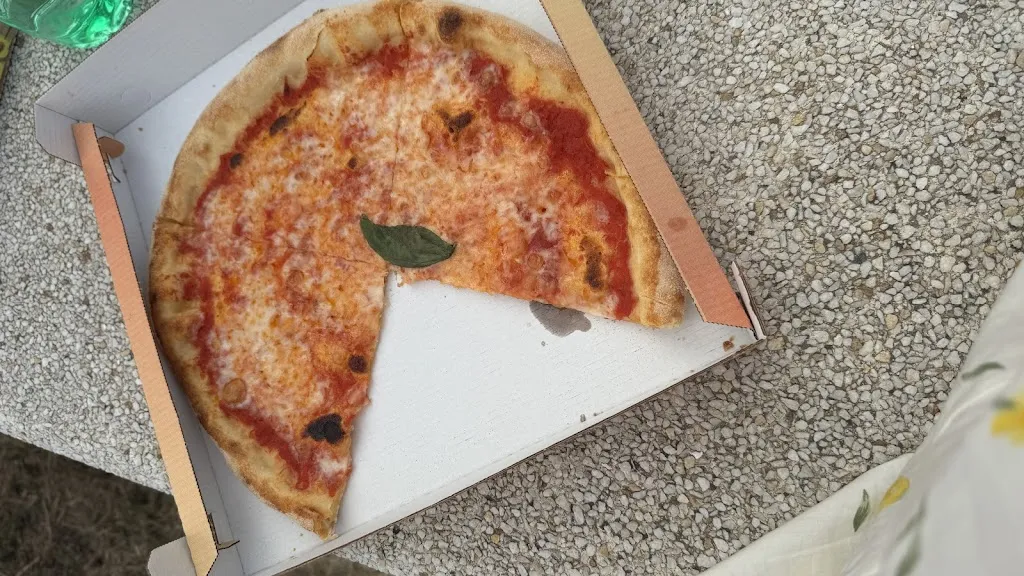 Menu_Hengi pizza a taglio e asporto_Lajatico_image_6