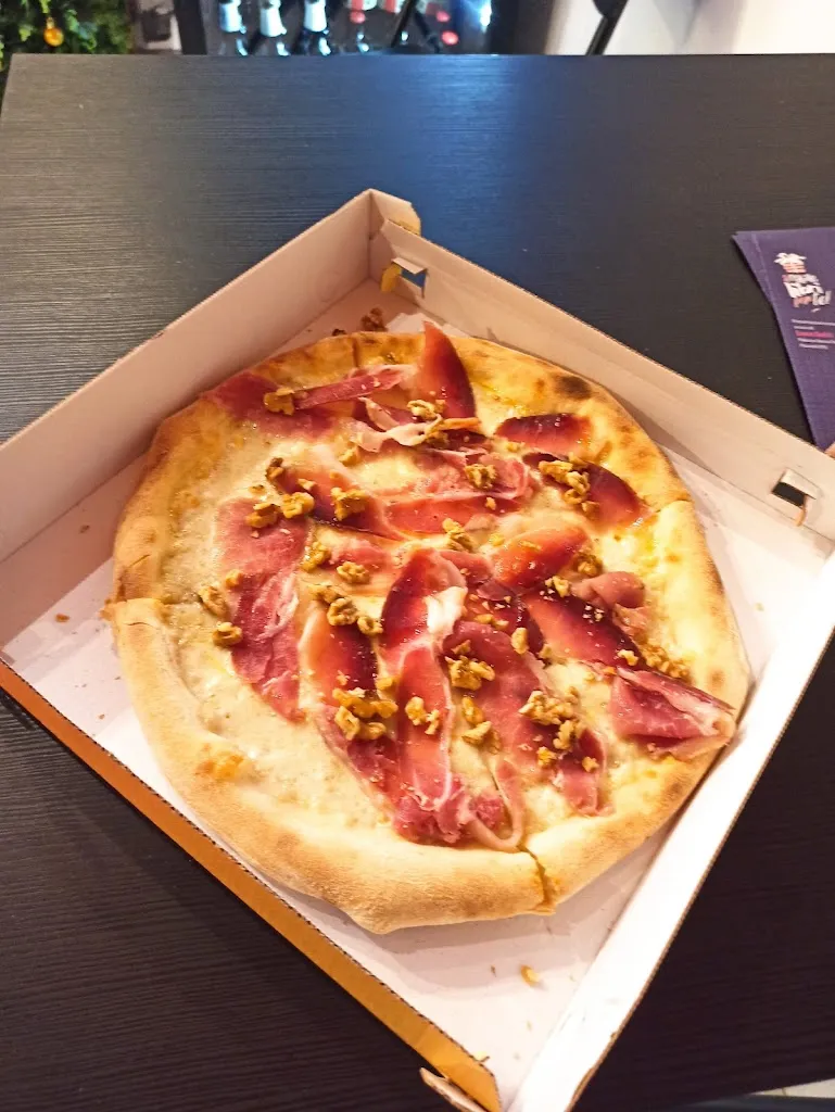 Menu_Hengi pizza a taglio e asporto_Lajatico_image_8