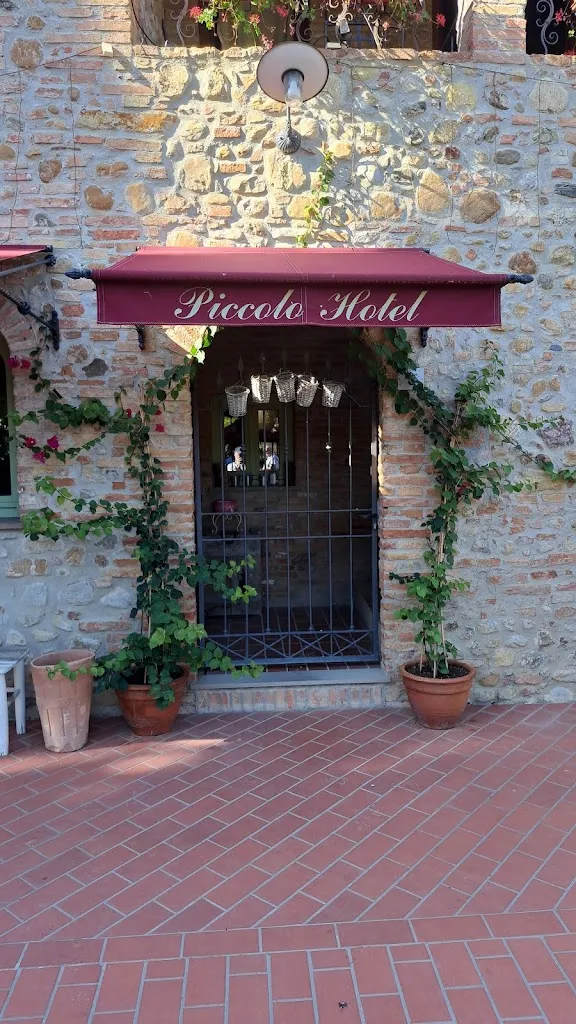 Tony Clarke_The Valley Farm - Az. Naturalistica Lajatico_Lajatico_review