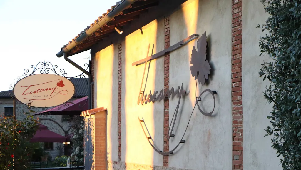 Tuscany Country Food_Lajatico_slider_image_1