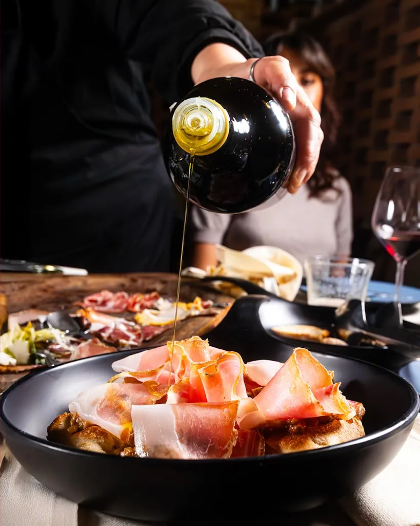 Tuscany Country Food_Lajatico_slider_image_2