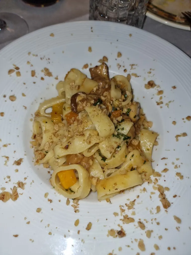 Daniela Yoncheva_Bar Trattoria da Nella_Lajatico_review