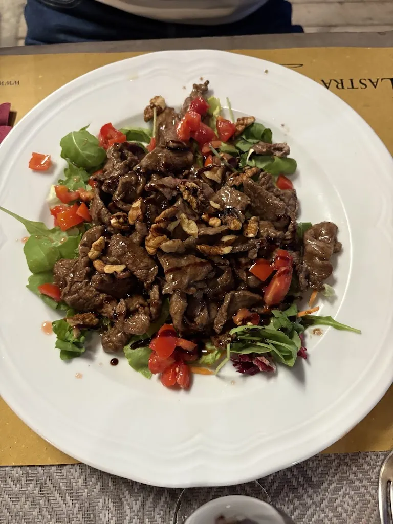 Lastra a Vigna - VinOsteria_Lastra a Signa_slider_image_3