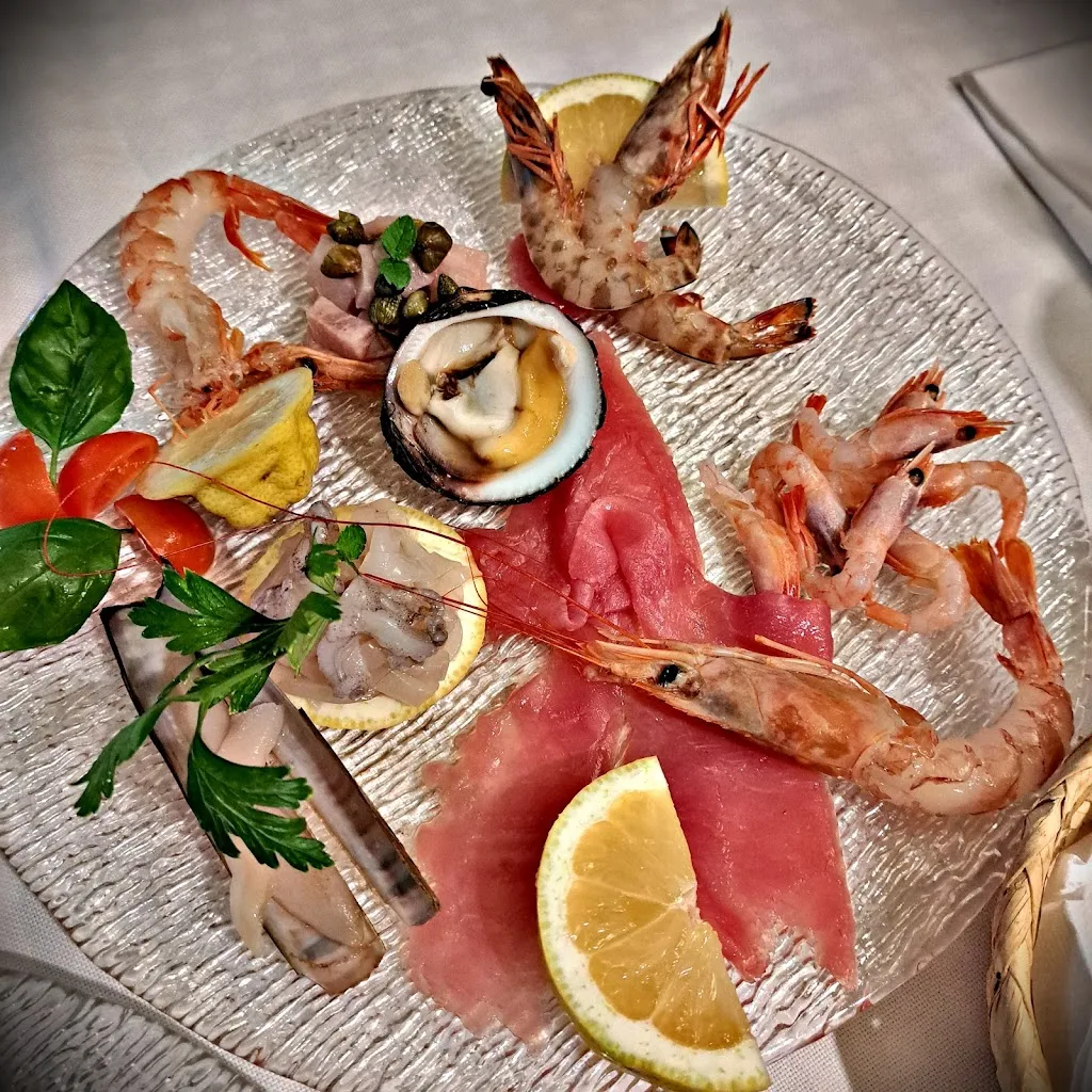 Osteria Del Pesciaio restaurant in Larciano