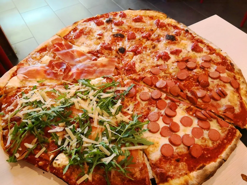 Alex'S Pizza_Larciano_slider_image_3