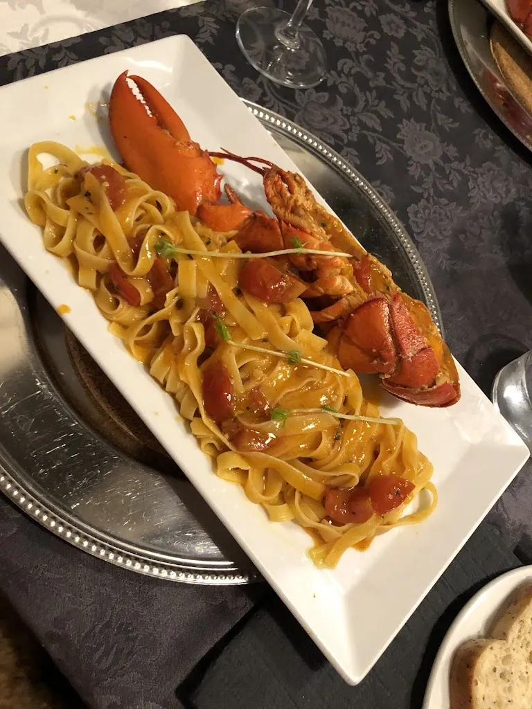 Manuel Siklosi_La Bottega di Trimalcione_Lazzeretto_review