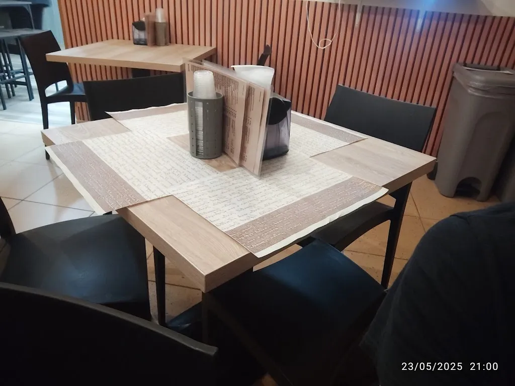 fab. 1984_Il Ghiottone, pizzeria e focacceria_Massafra_review