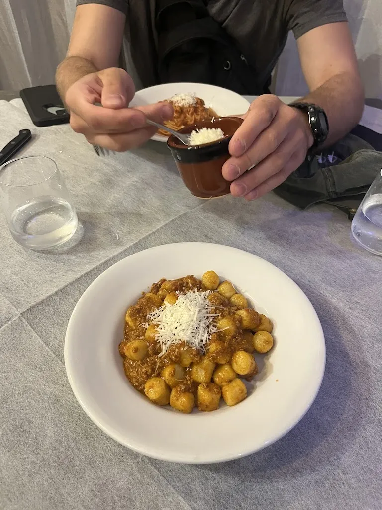 Madison Loza_Ristorante Pizzeria Pinseria I Giullari_Londa_Bewertung