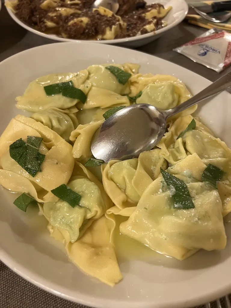 Marianna Varesano_Bar Pizzeria Valeri_Luco Mugello_recensione