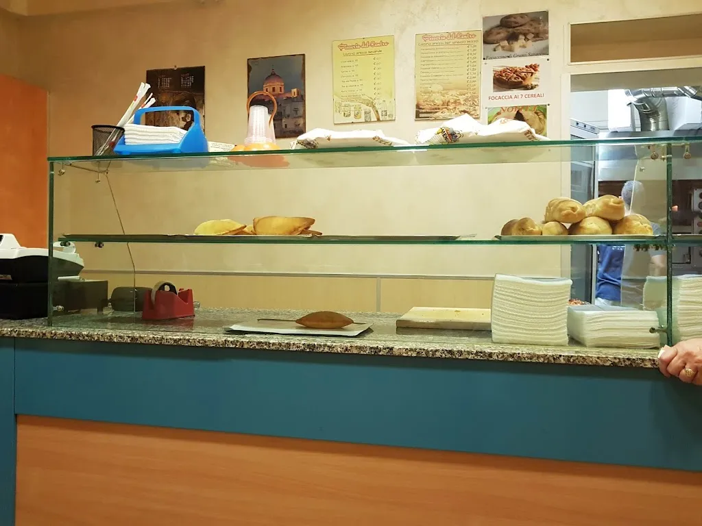 Massimo graziano_Pizzeria Del Centro...le specialita di Eliseo e Francesco_Massafra_review