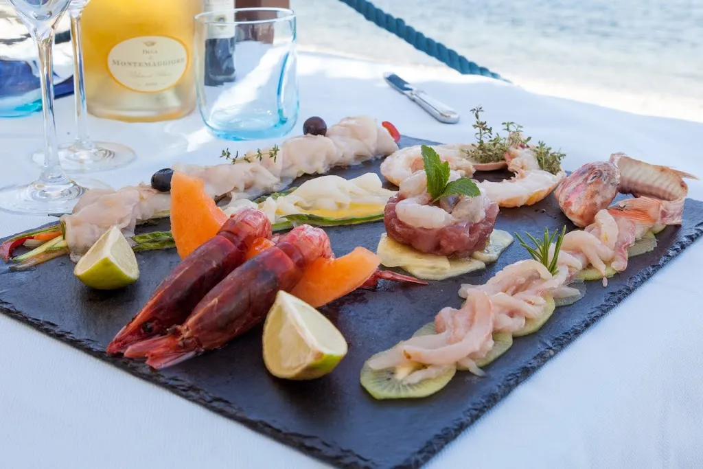 Ristorante Capo Nord_Marciana Marina_slider_image_3