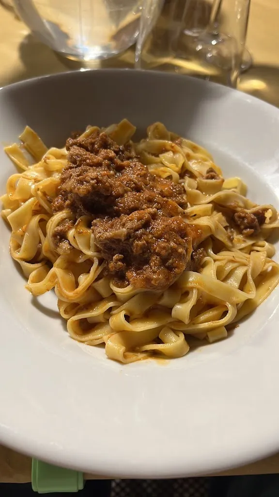 mattia pinzuti_Agriturismo Fusini_Magliano in Toscana_review