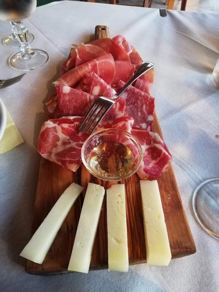 Riccardo Russo_Pizzeria Trattoria Il Rialto_Magliano in Toscana_review