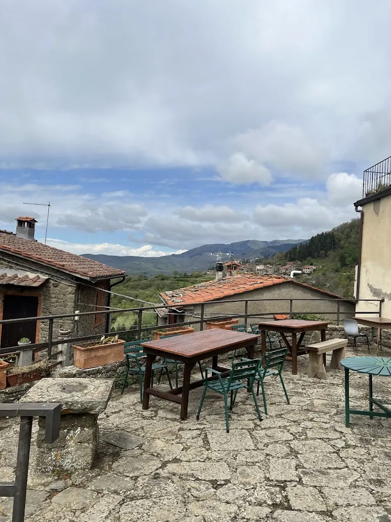 La Bottega Di Chiassaia Varis Snc Di Venturi & C._Loro Ciuffenna_slider_image_1