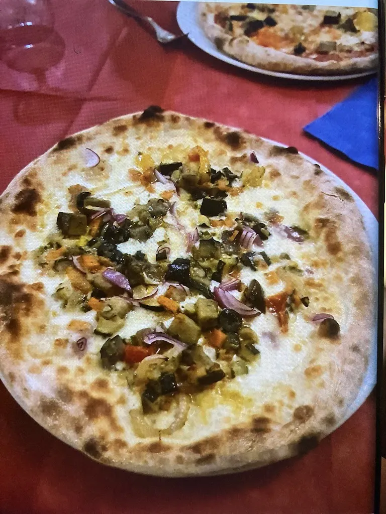 Amit Singh_Frate leone_Manciano_review