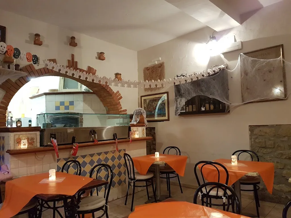 Circolo Arci Misericordia Marliana restaurant in Marliana