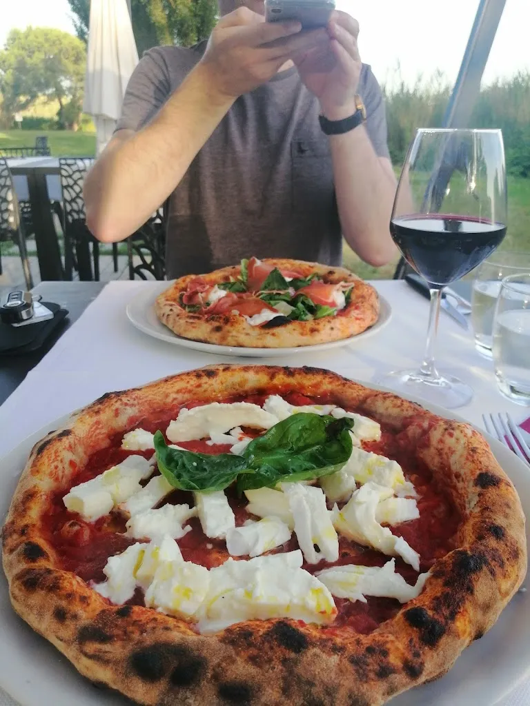 Laura Lacey_La Kambusa_Massarosa_review